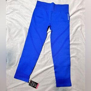 NWT L Muscle Nation Capri 21” Inseam